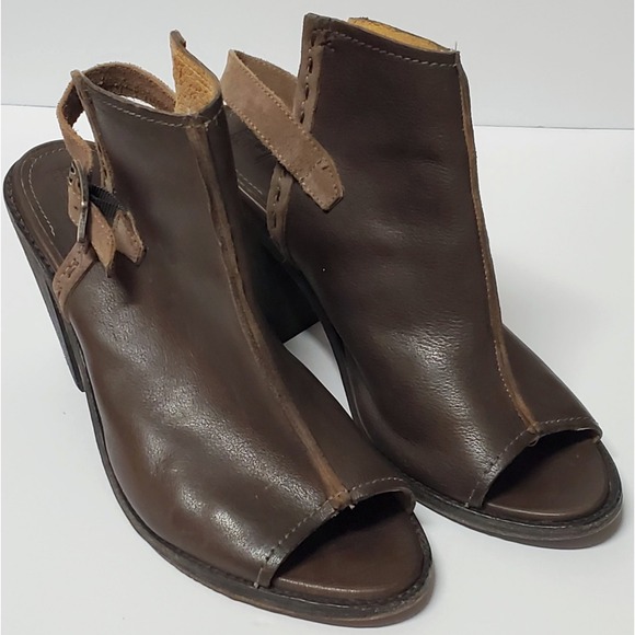 Frye Izzy Artisan Bootie/Mule 10 Brown Leather Chunky Heel Slingback Peep Toe - Picture 5 of 14